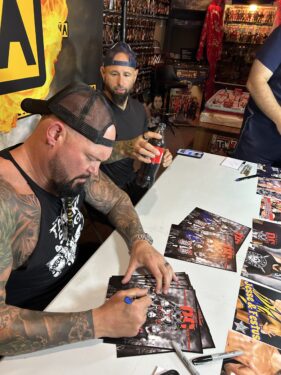 Good Brothers Signing (13)