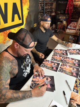 Good Brothers Signing (14)