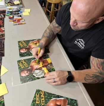 Eric Young Signing (1)