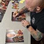 Eric Young Signing (2)