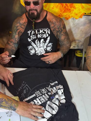 Good Brothers Signing (10)