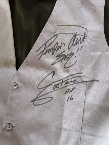 Souvenir (33) Souvenir (33)