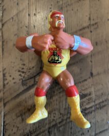 HASBRO - VINTAGE - LOOSE - HULK HOGAN - BEAR HUG VERSION